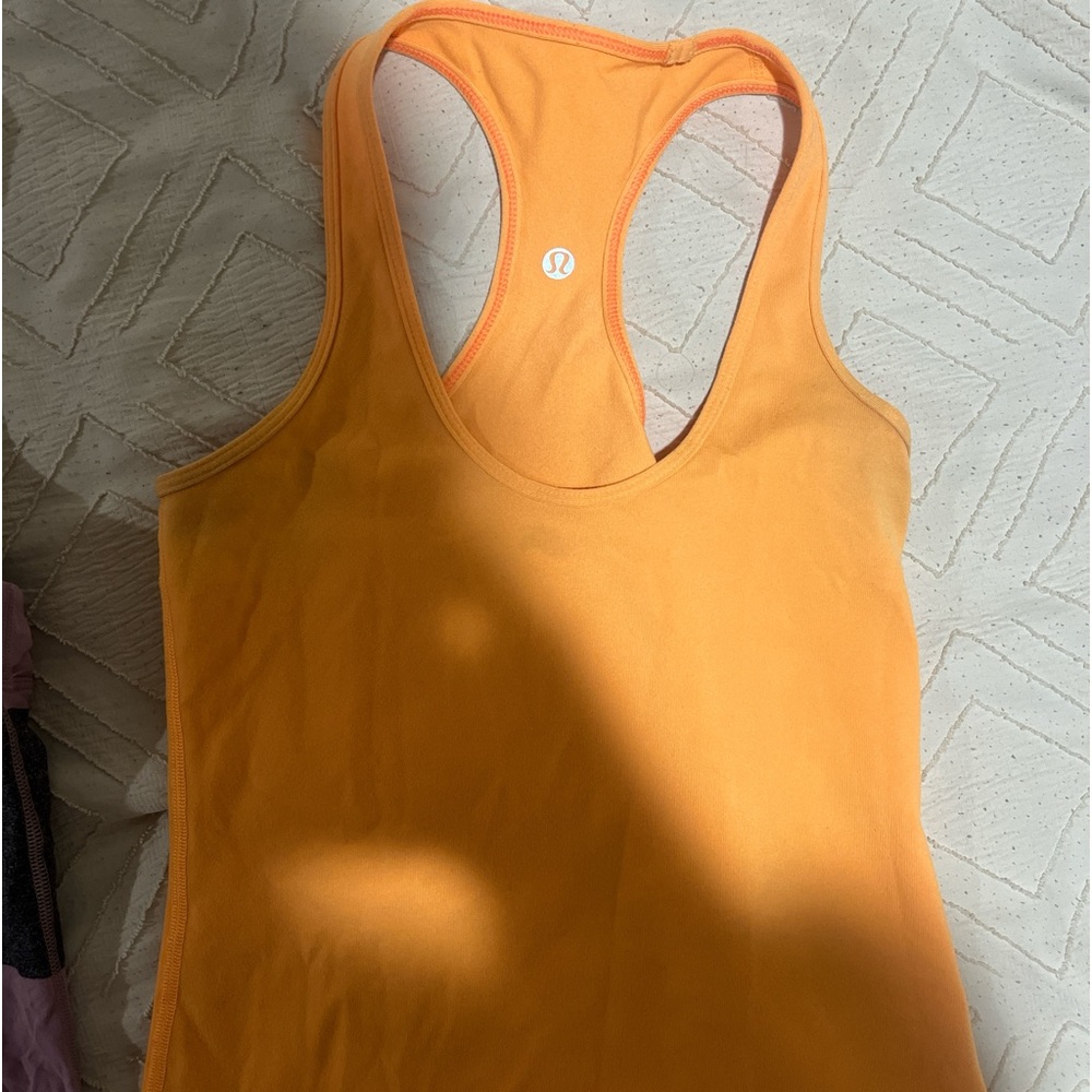 Lululemon tanks